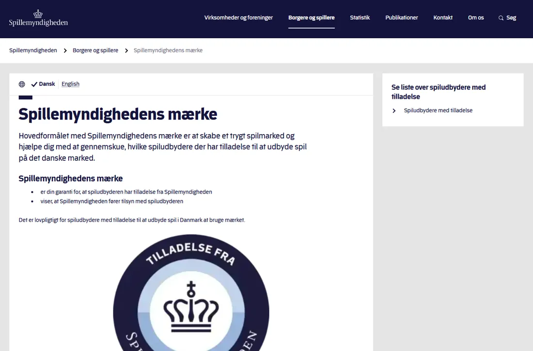 Spillemyndighedens side om mærket: tilladelsesmærket med kronen og teksten om, at mærket viser, at udbyderen har tilladelse